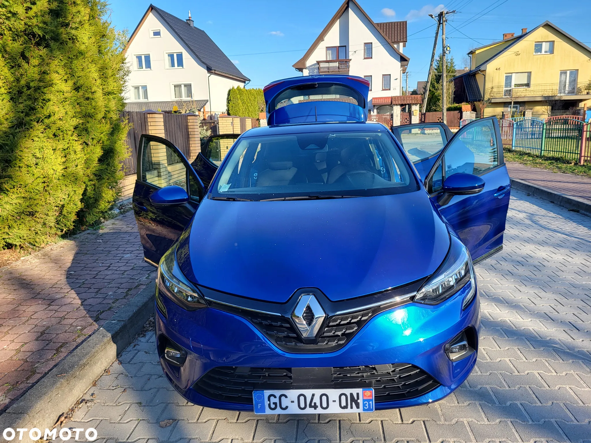 Renault Clio BLUE dCi 100 INTENS - 12