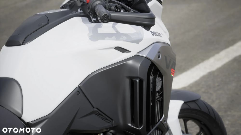 Ducati Multistrada - 14