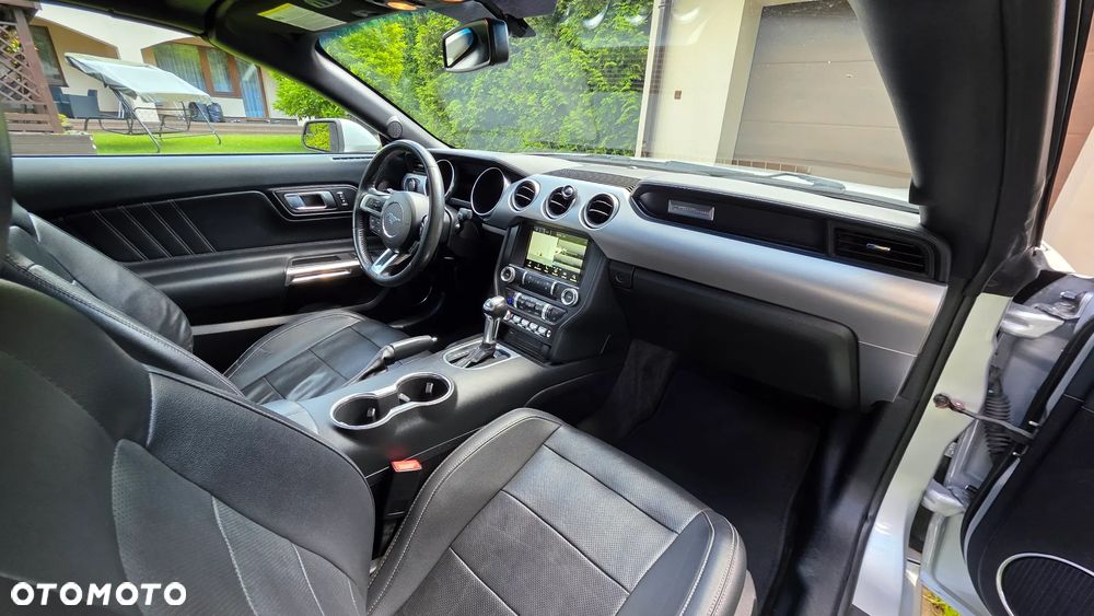 Ford Mustang 5.0 V8 GT - 19