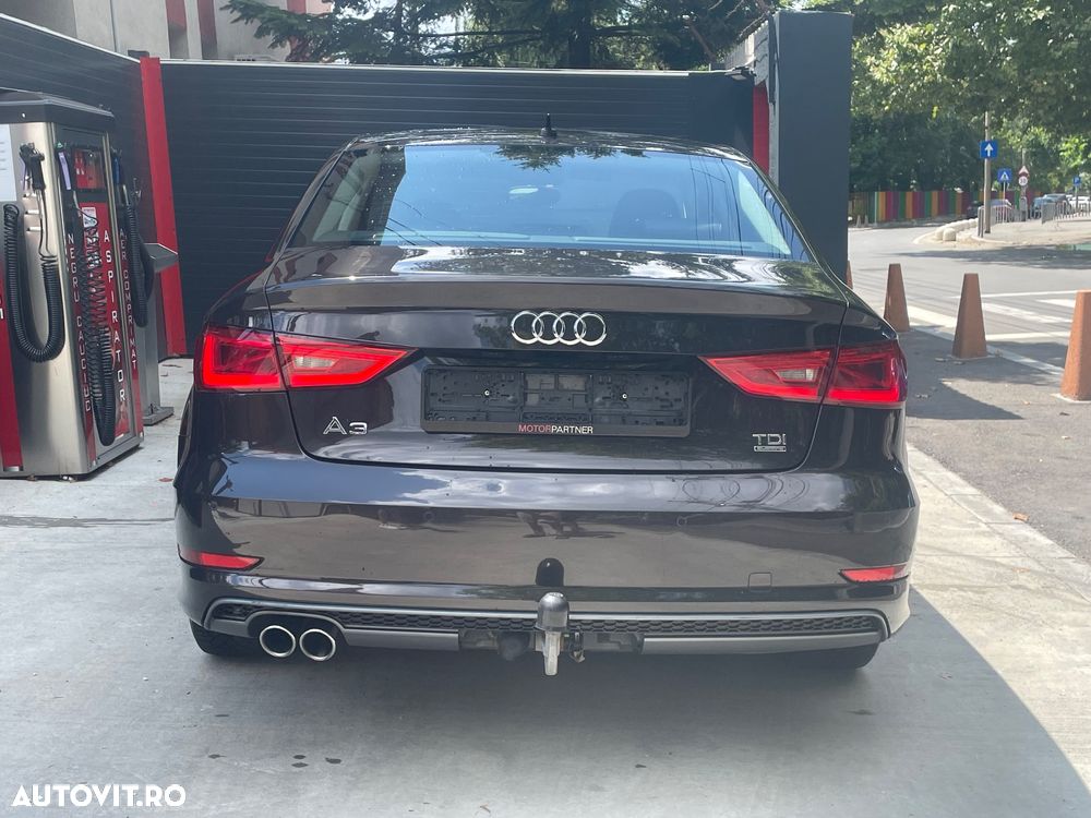 Audi A3 2.0 TDI (clean diesel) quattro S line Sportpaket - 7