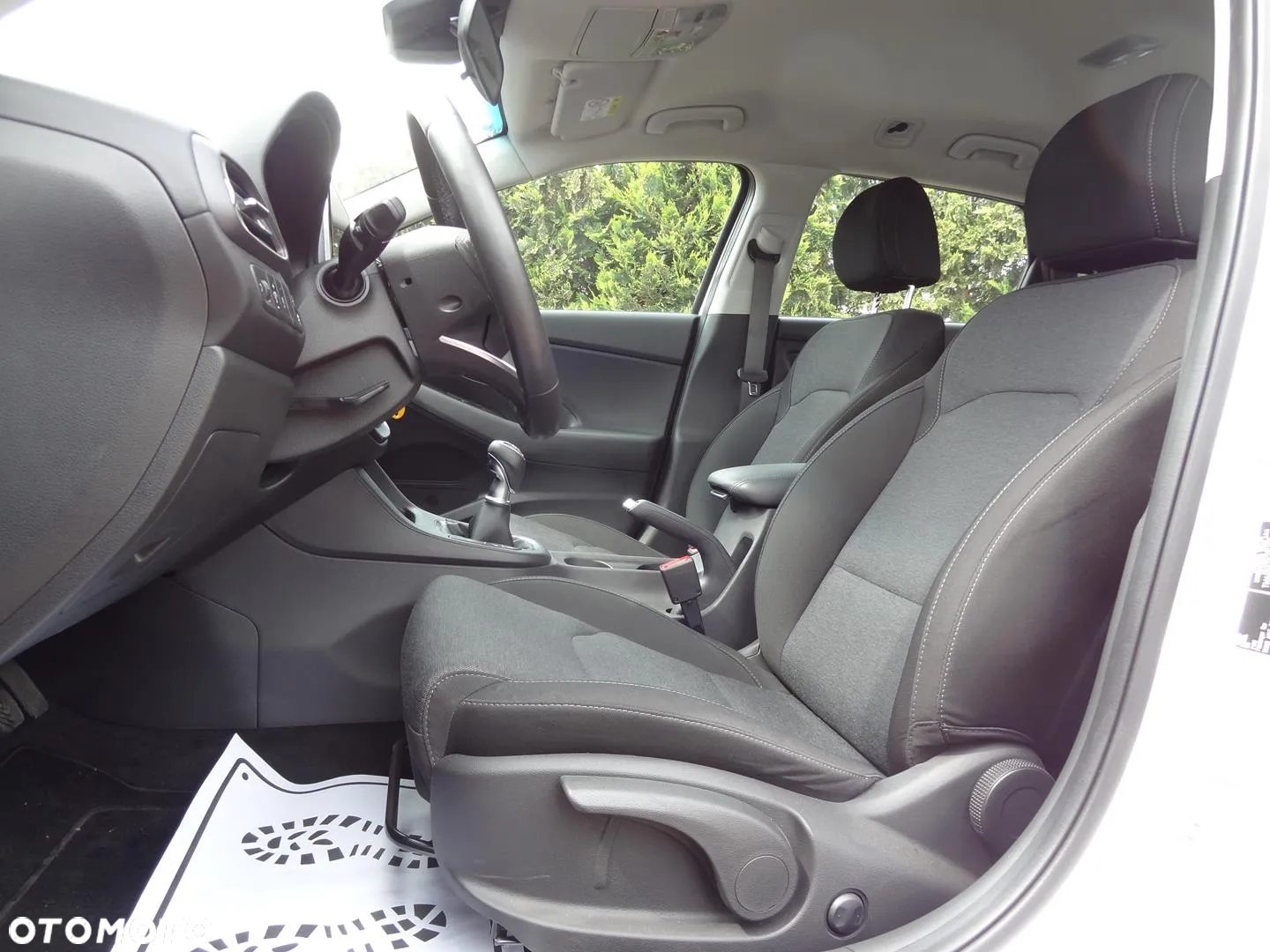 Hyundai i30 1.5 T-GDI 48V-Hybrid Trend - 15