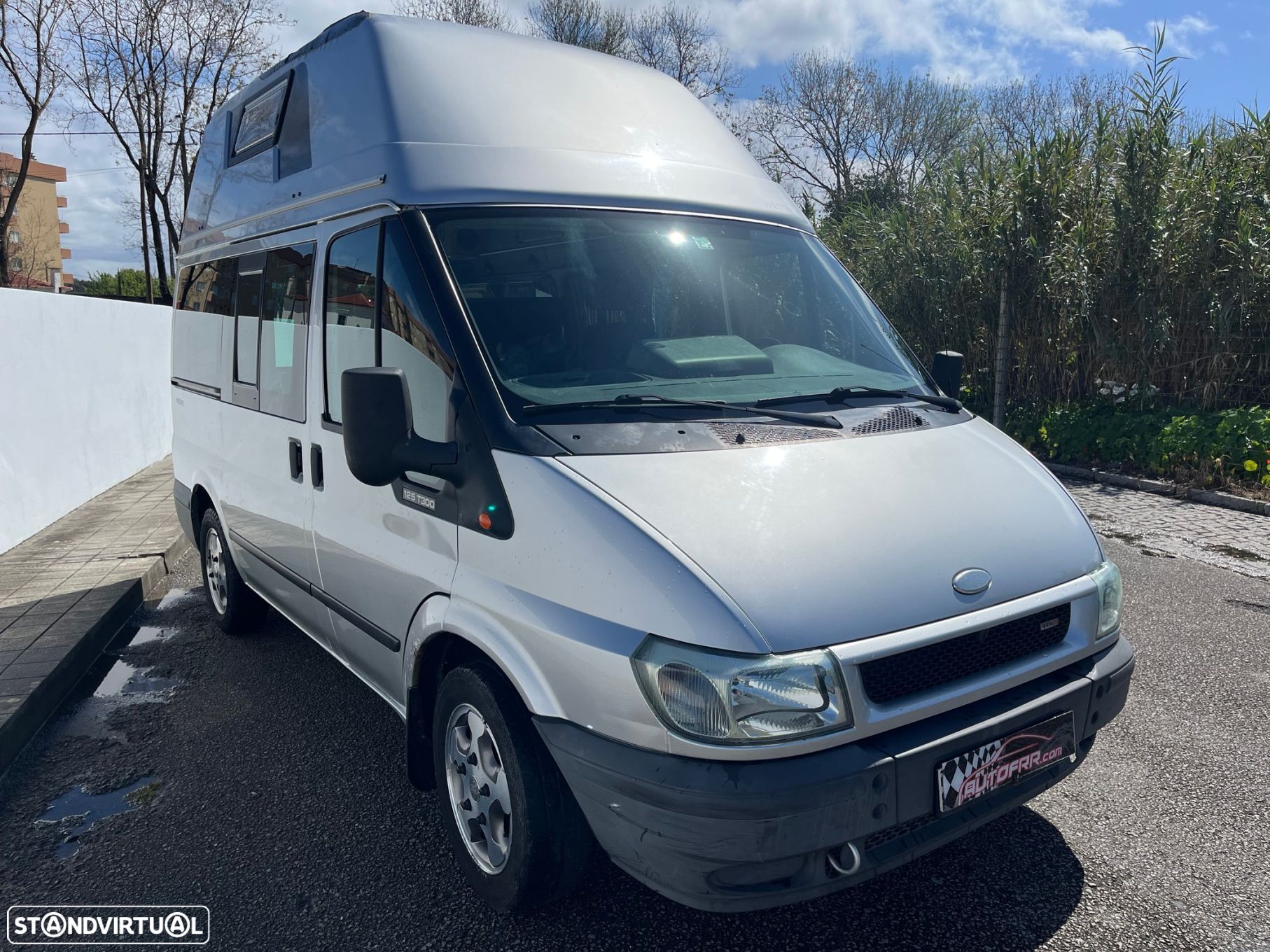 Ford Transit Outro - 1