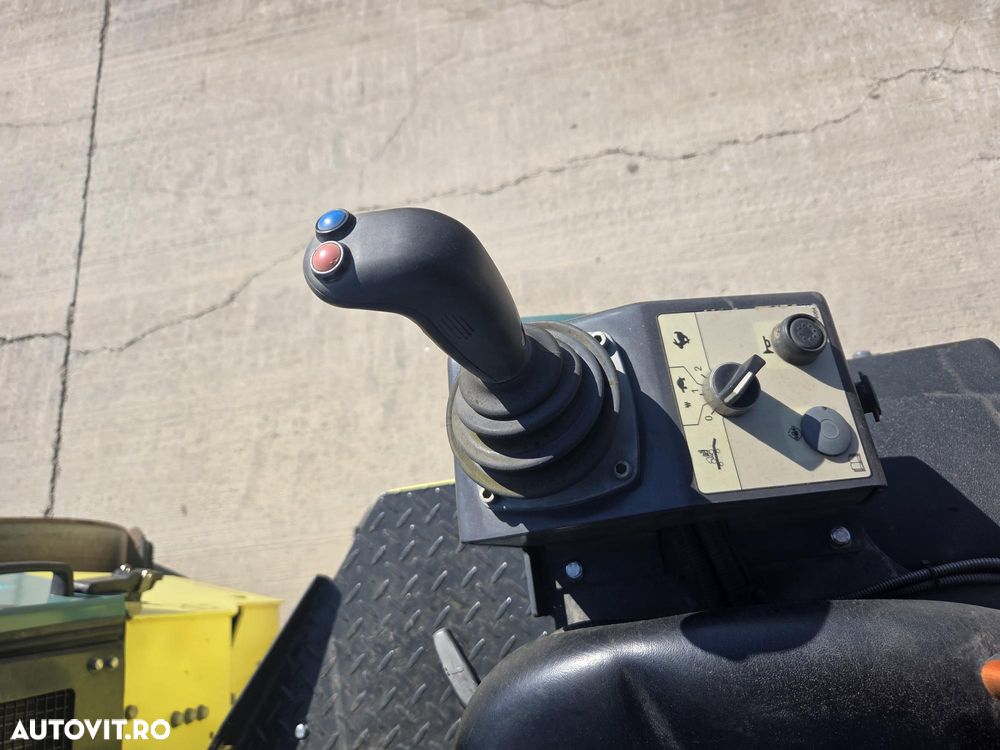 Ammann 2,65tone, latime tambur 1,2m, 2021, 259h, motor Kubota 31CP, lung 2,1m, intoarce in 2,5m, posibilitate leasing 3ani, CA NOU-PROMOTIE 19.900 EUR+Tva - 7