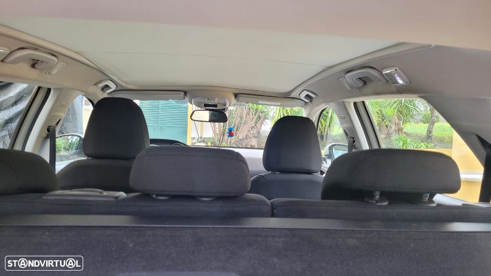 Peugeot 308 SW - 5