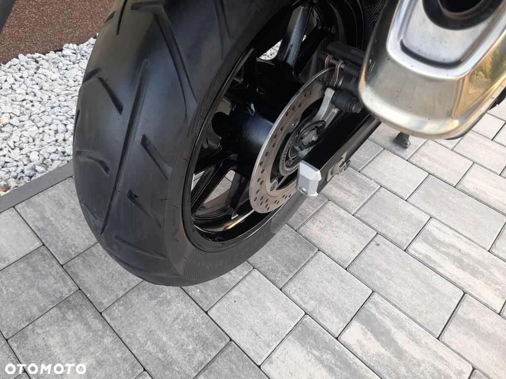 Suzuki V-STROM - 28