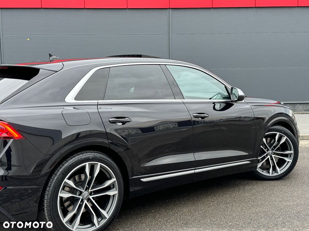Audi SQ8 - 20