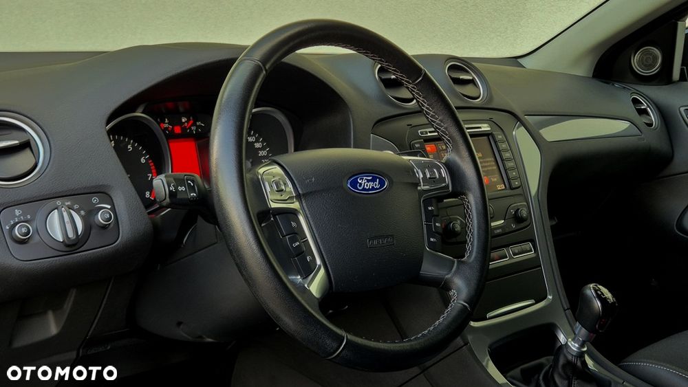 Ford Mondeo SW 1.6 T Titanium - 15