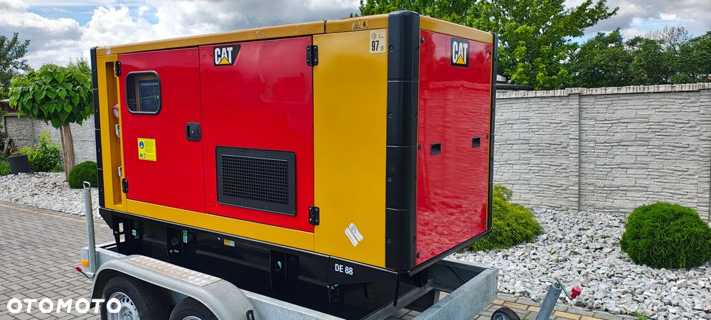 Caterpillar DE88E3 - 4