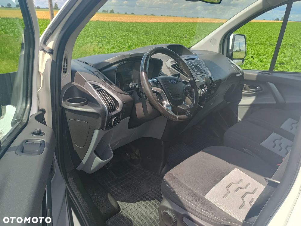 Ford Transit Custom - 19