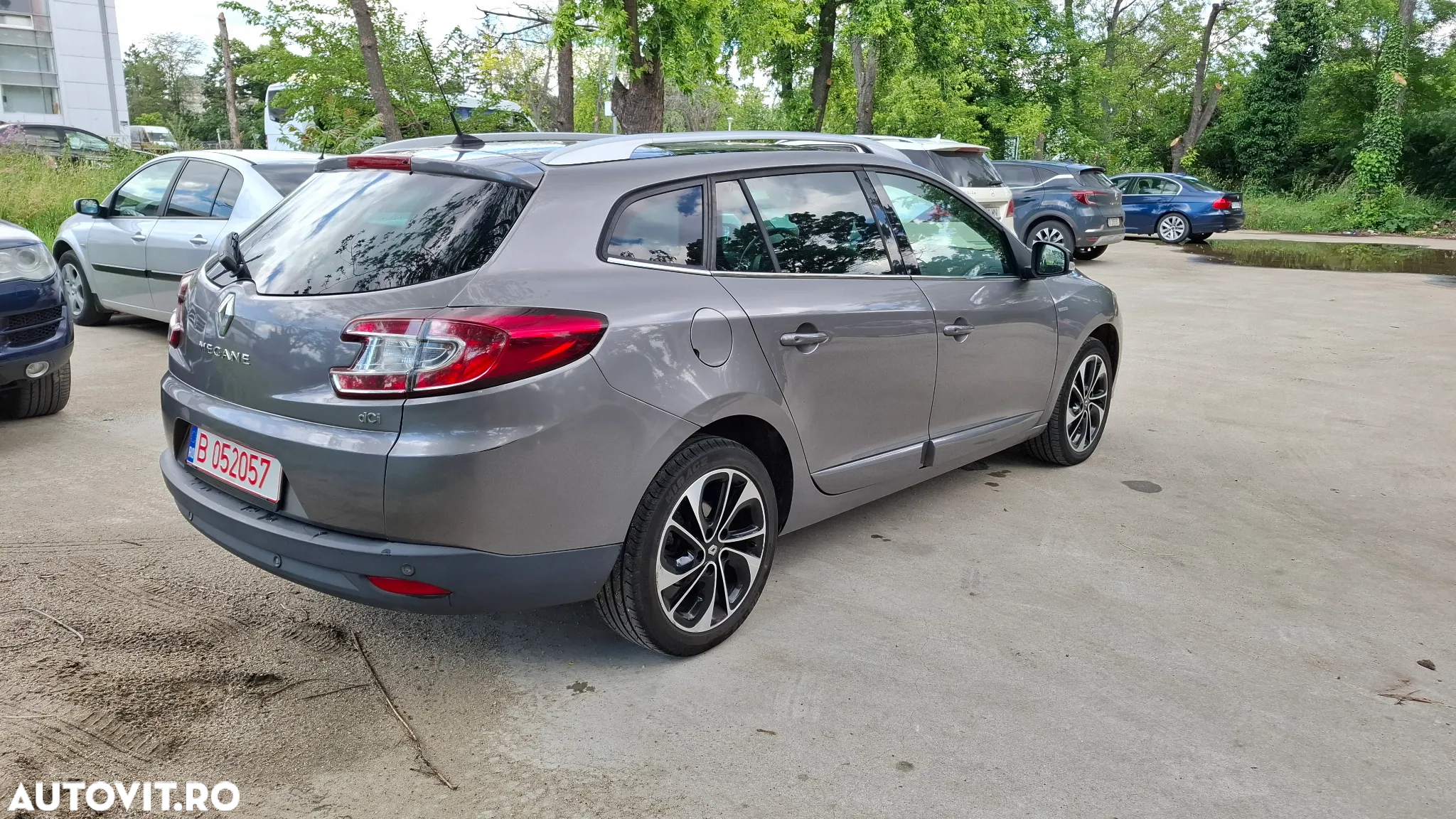 Renault Megane Grandtour ENERGY dCi 110 Start & Stopp Bose Edition - 2