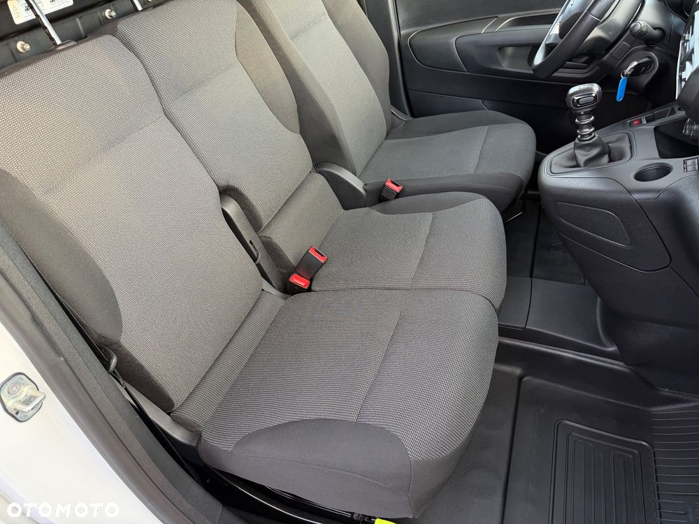 Toyota Proace City - 11