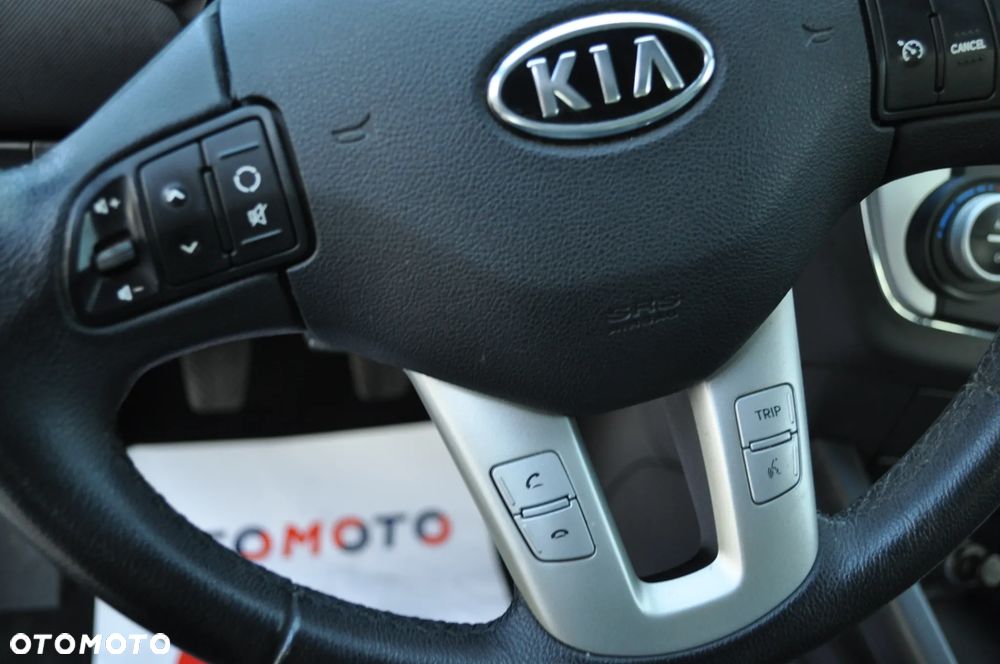 Kia Ceed - 26
