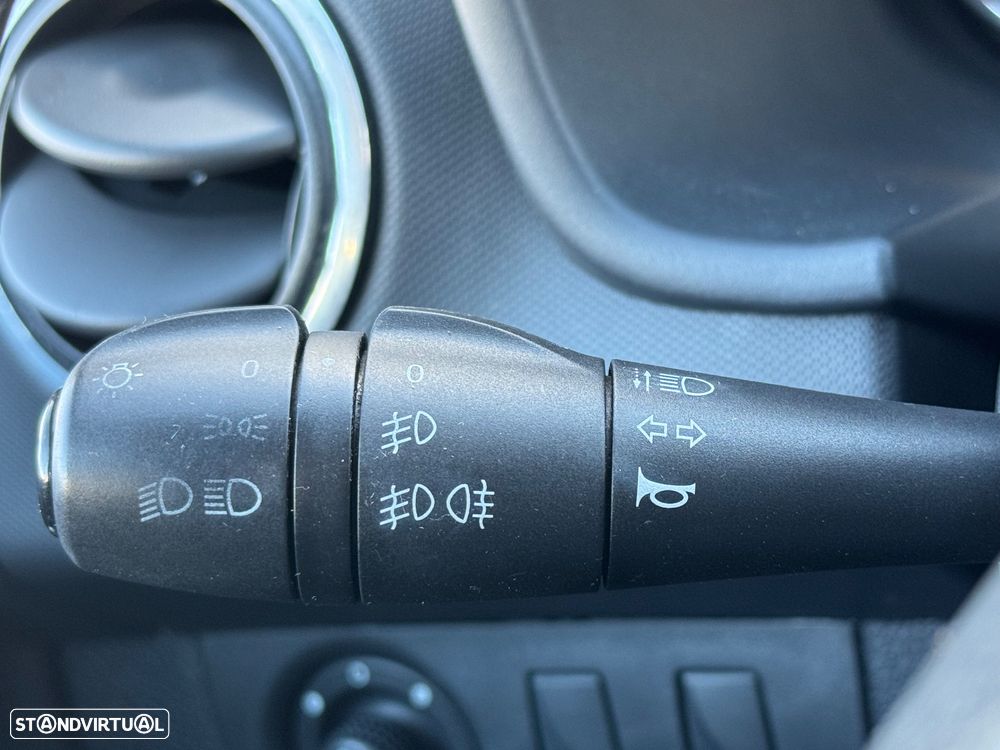 Dacia Sandero 0.9 TCe Stepway - 19