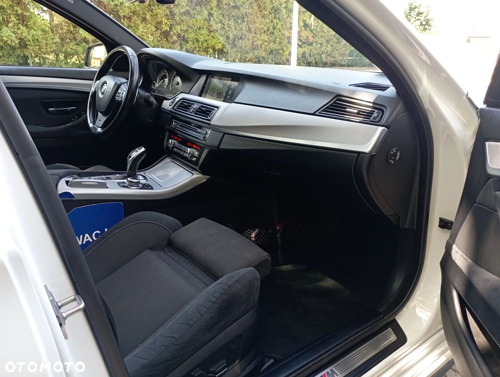 BMW Seria 5 535d xDrive - 10