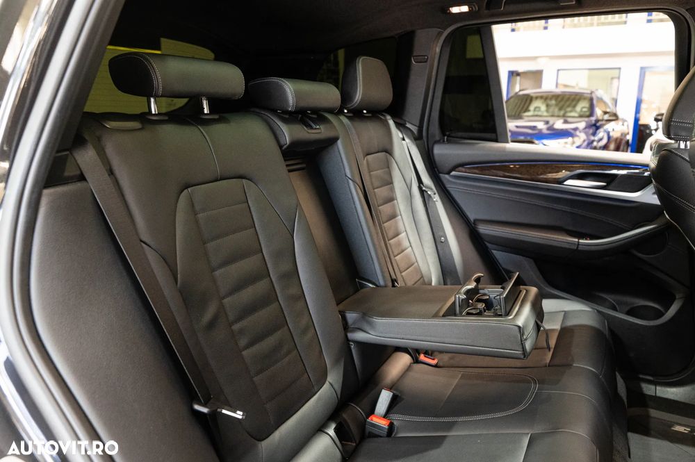 BMW X3 xDrive30i Aut. - 31