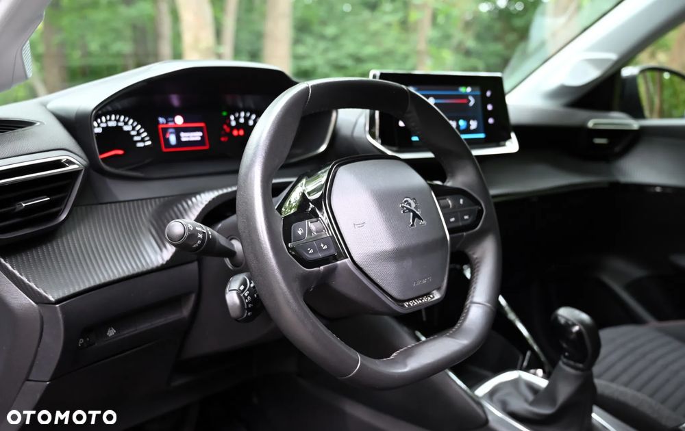 Peugeot 208 - 20
