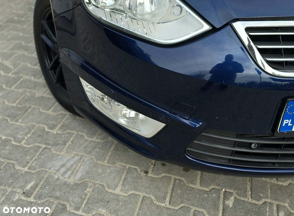Ford Galaxy - 21