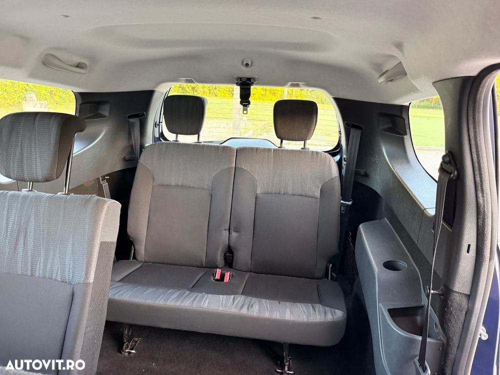 Dacia Lodgy 1.6 102 CP Laureate - 9
