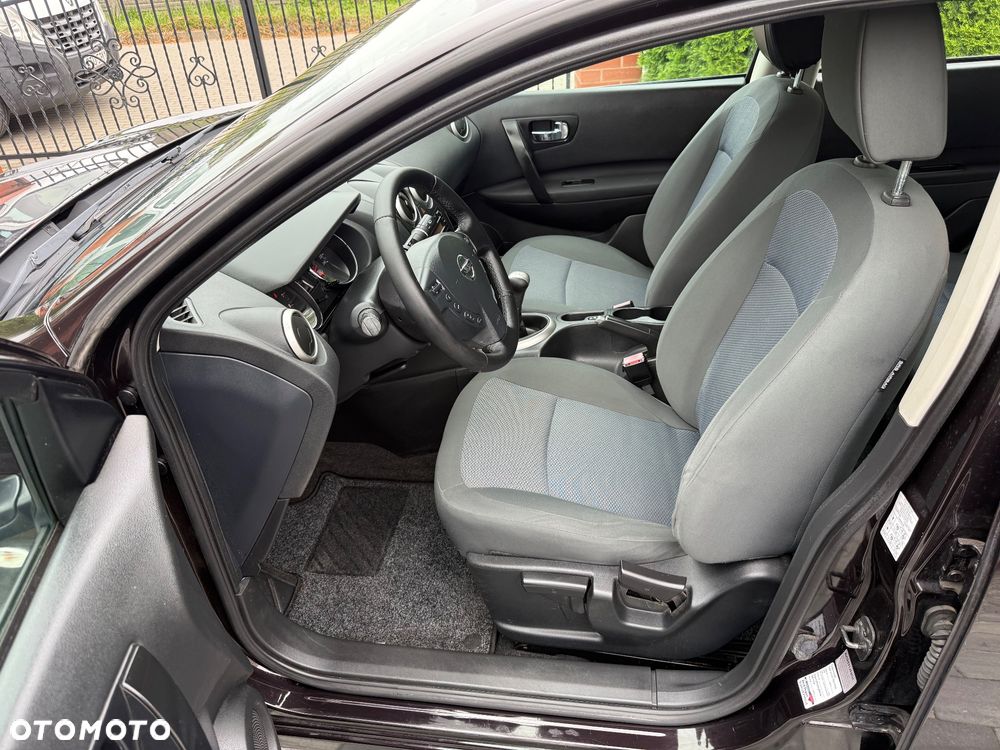 Nissan Qashqai 1.6 Visia - 13