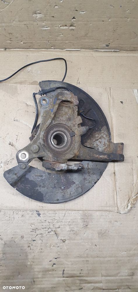 Zwrotnica piasta prawy przód przednia prawa Citroen C5 III 2.0 HDI - 5