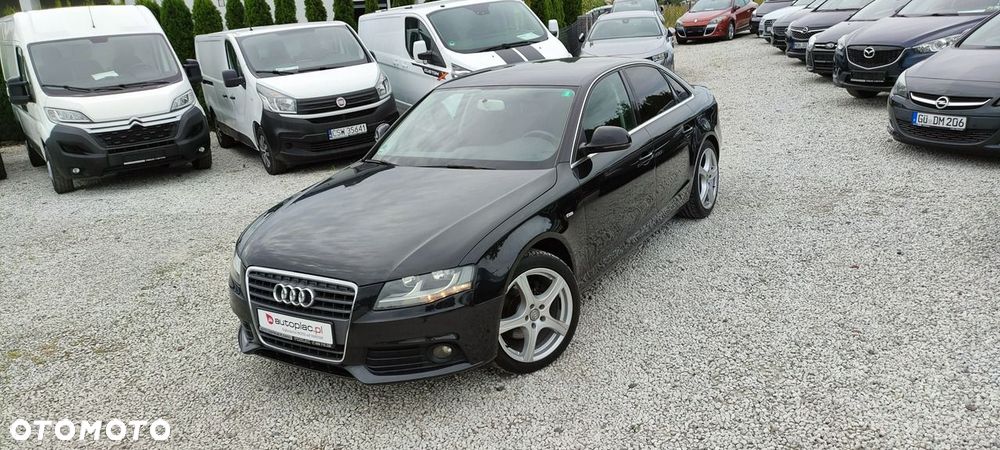 Audi A4 Limousine - 11