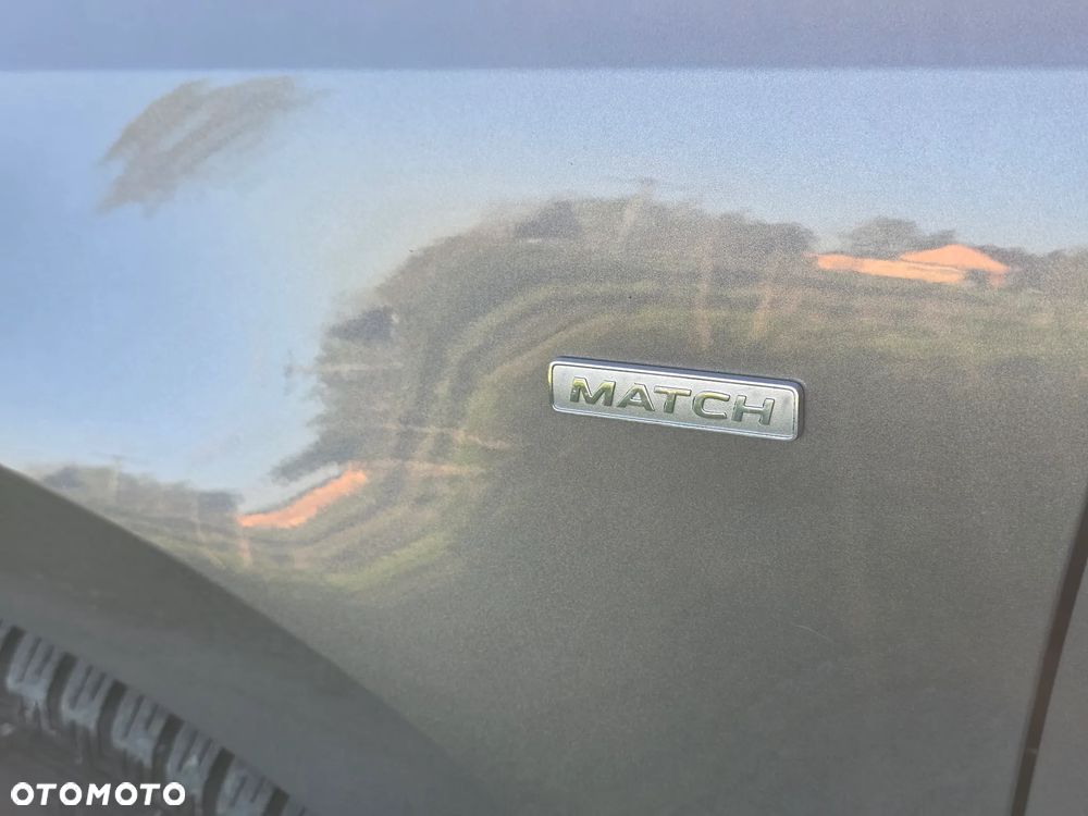 Volkswagen Polo 1.6 TDI MATCH - 34