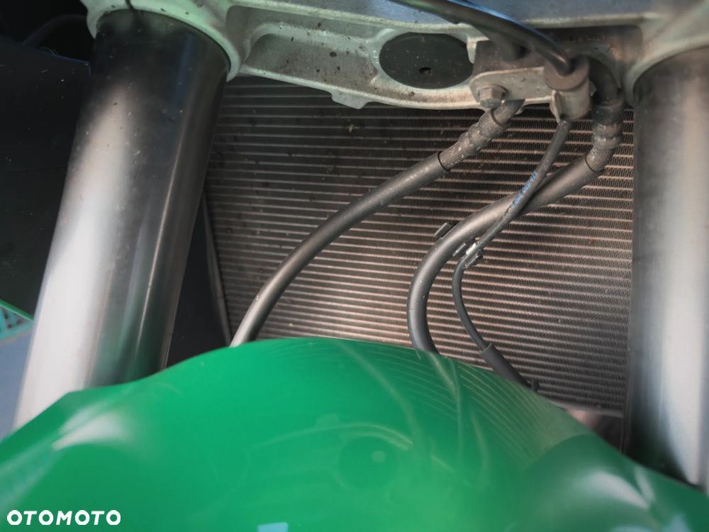 Kawasaki Ninja 1000 SX - 8