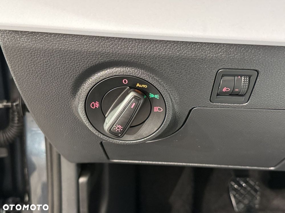 Seat Arona - 23