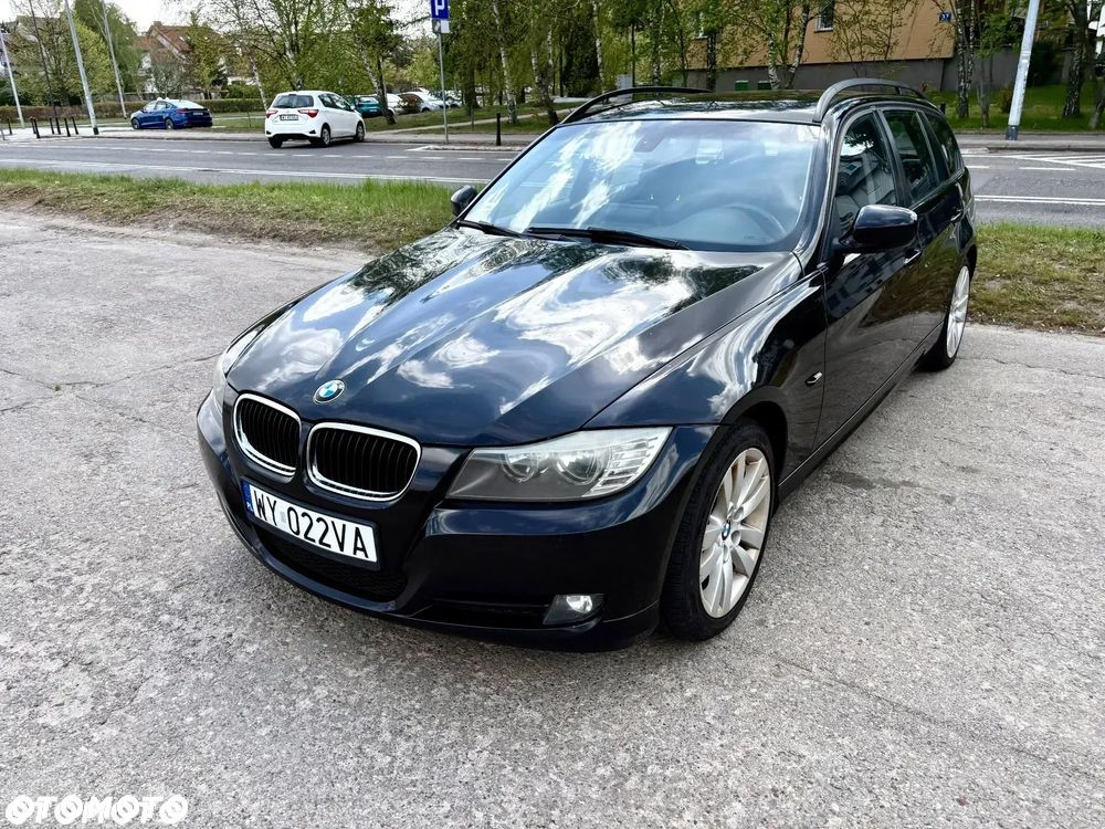 BMW Seria 3 318d - 3