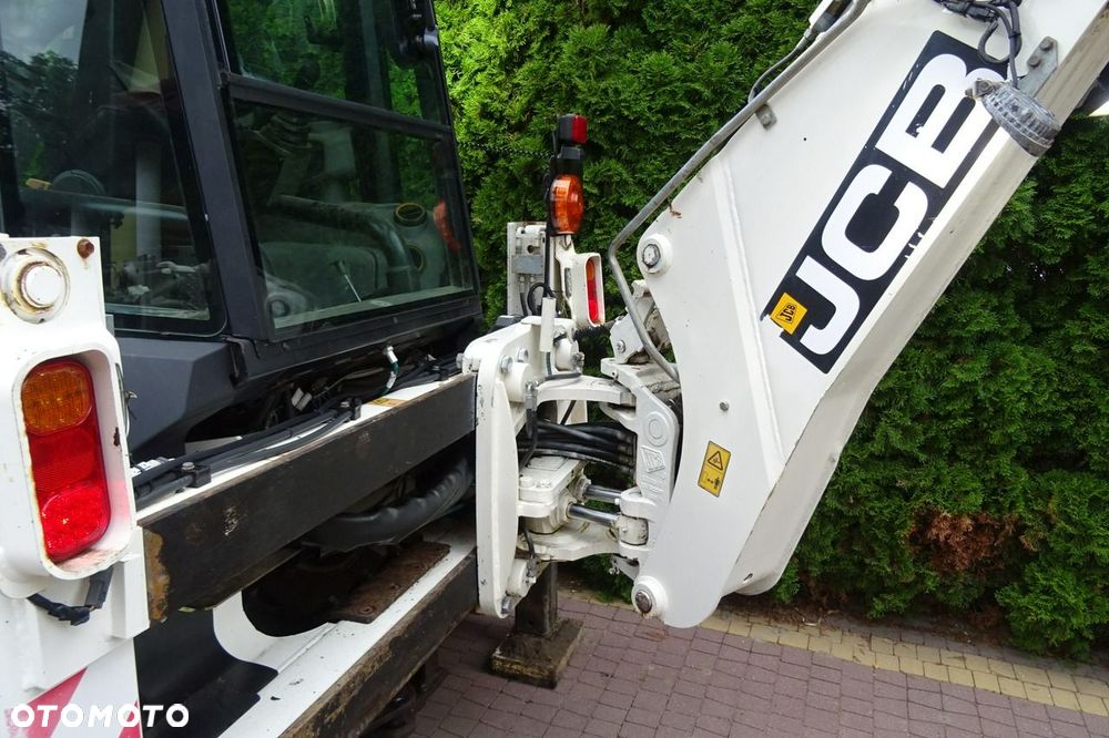 JCB 2CX 3CX - 26
