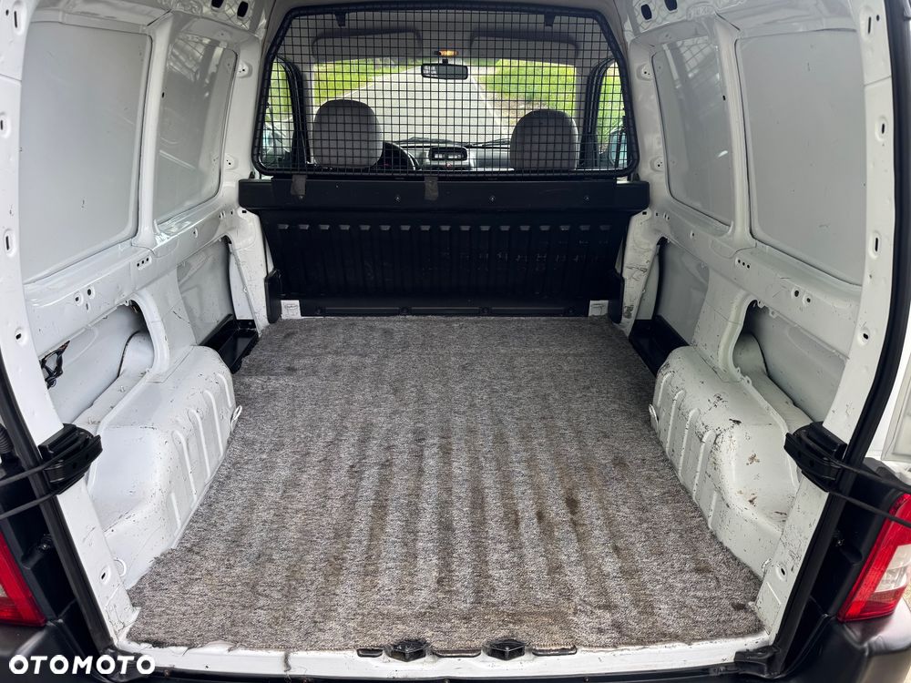 Volkswagen Crafter - 13