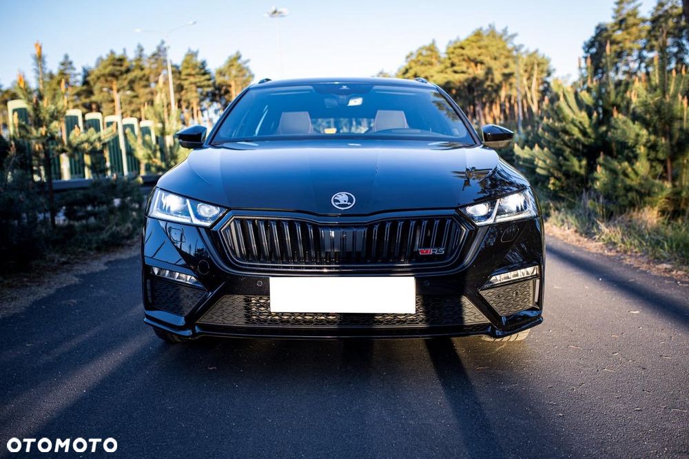 Skoda Octavia 2.0 TDI DSG 4x4 RS - 3