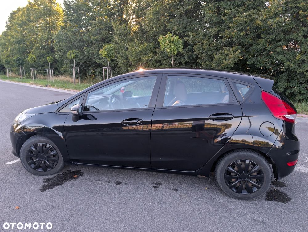 Ford Fiesta 1.6 TDCi Titanium - 19