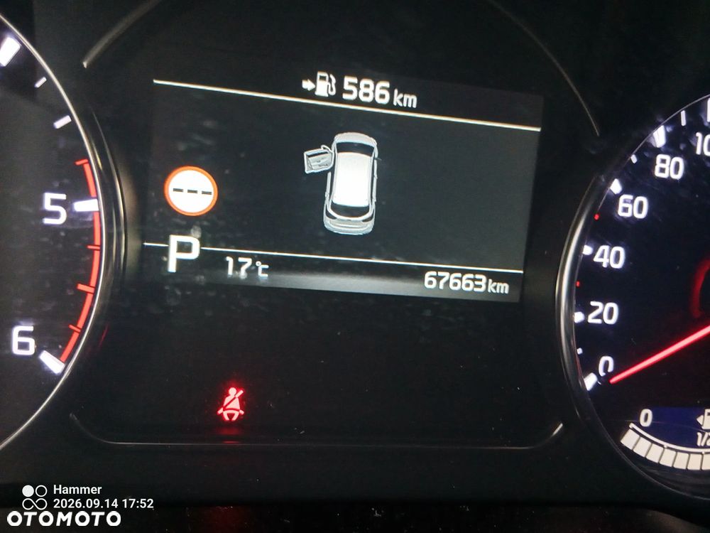 Kia Carens 1.7 CRDi 141 ISG Spirit - 12