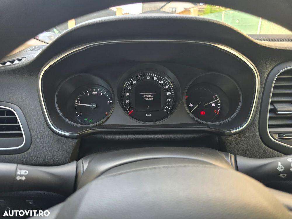 Renault Megane 1.5 dCI Life - 13