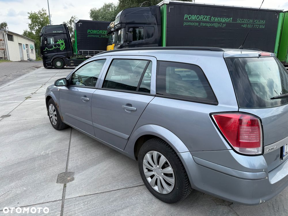 Opel Astra 1.6 - 8