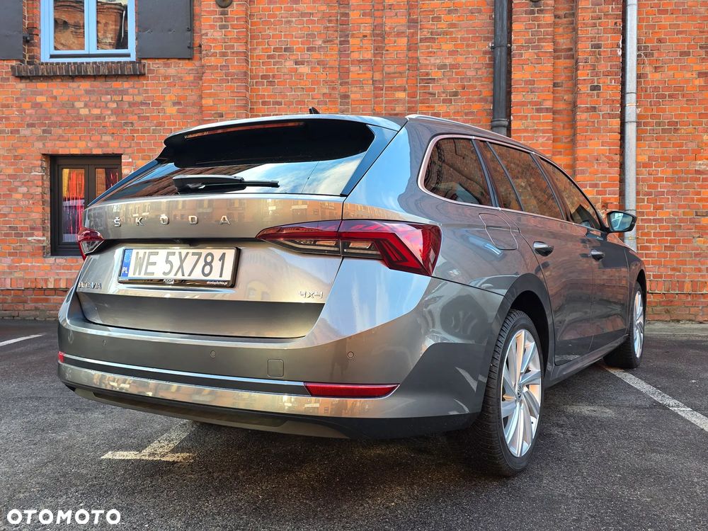 Skoda Octavia 2.0 TSI 4x4 Style DSG - 6