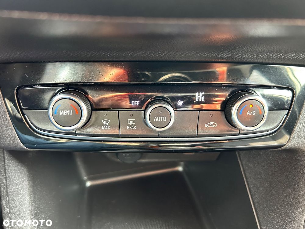 Opel Corsa 1.2 Elegance S&S - 25