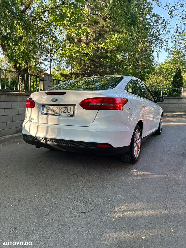 Ford Focus - 7