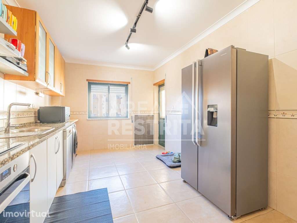 FANTASTICO APARTAMENTO T3 1ºANDAR EM ALHOS VEDROS - Grande imagem: 3/51