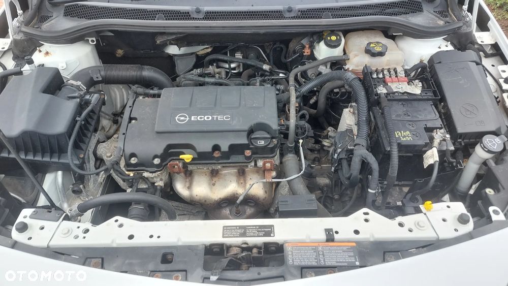 Opel Astra 1.4 EcoFLEX 150 Jahre - 11