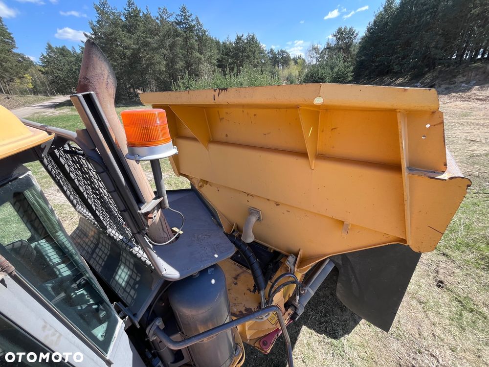 Volvo A25E - 23