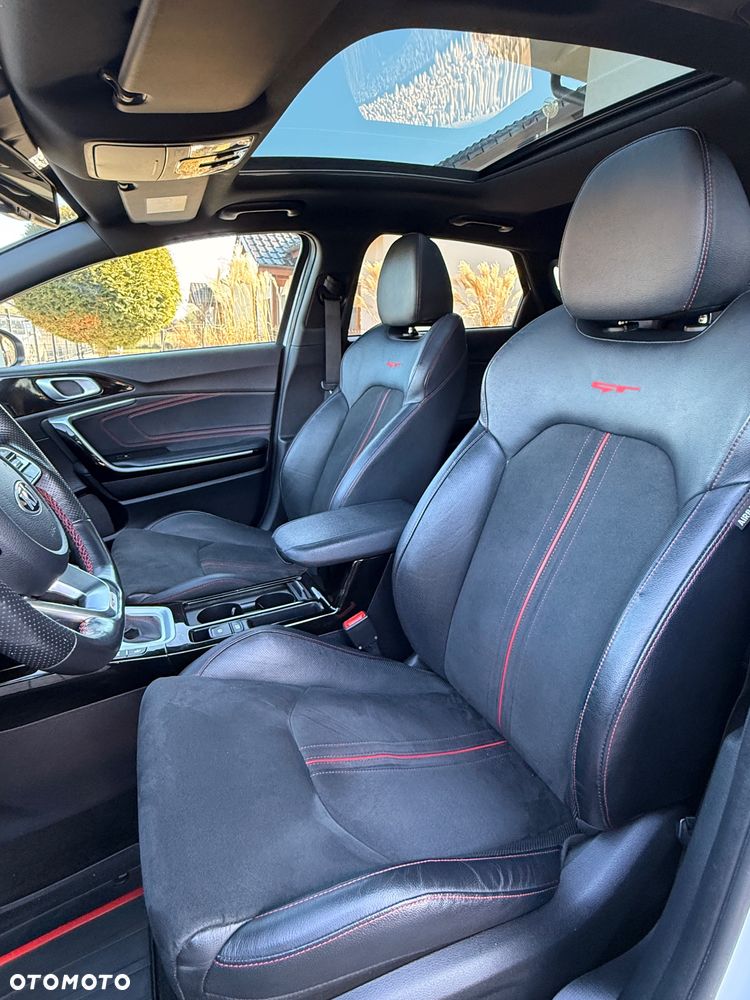 Kia ProCeed 1.6 T-GDI GT DCT - 7