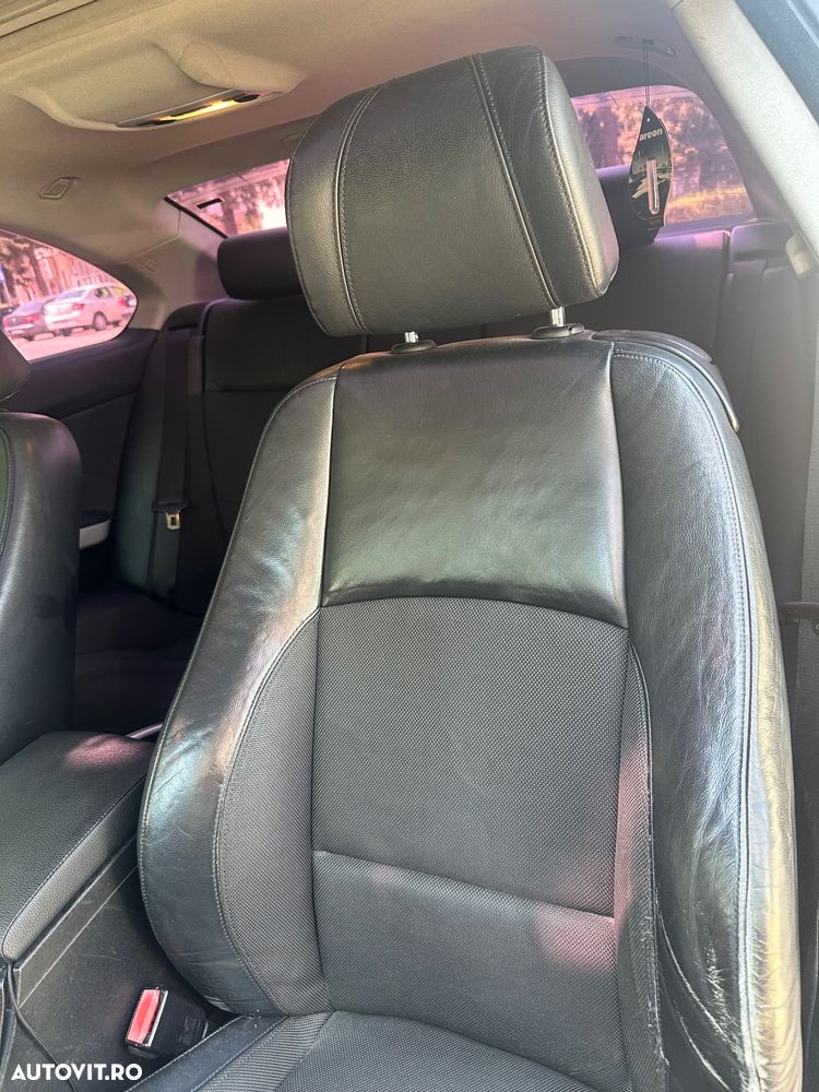 BMW Seria 3 320d - 11