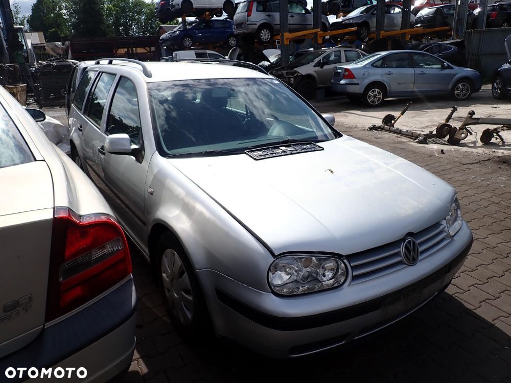 CZĘŚCI - Vw Golf IV 1,6 16V 105KM AZD KOMBI 5B ERT lakier LA7W 2001r. INDEX - 10103 - 2