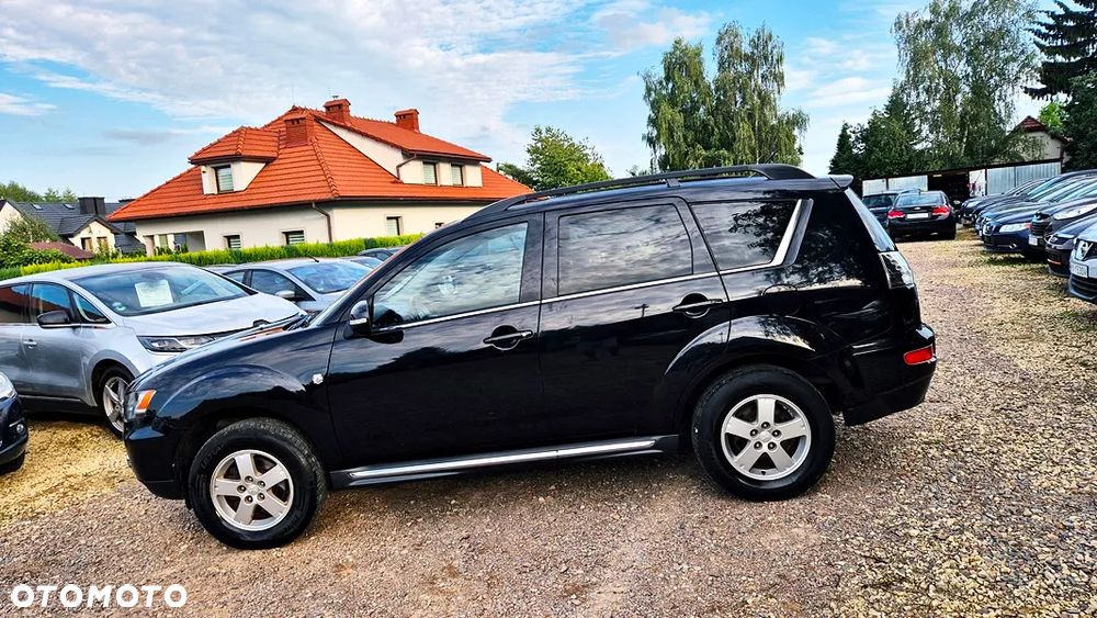 Mitsubishi Outlander 2.0 Intense 2WD EU5 CVT - 19