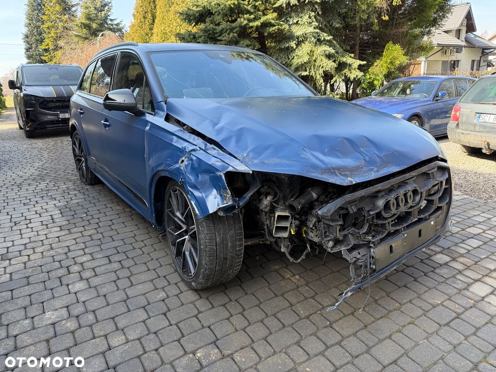 Audi SQ7 - 8