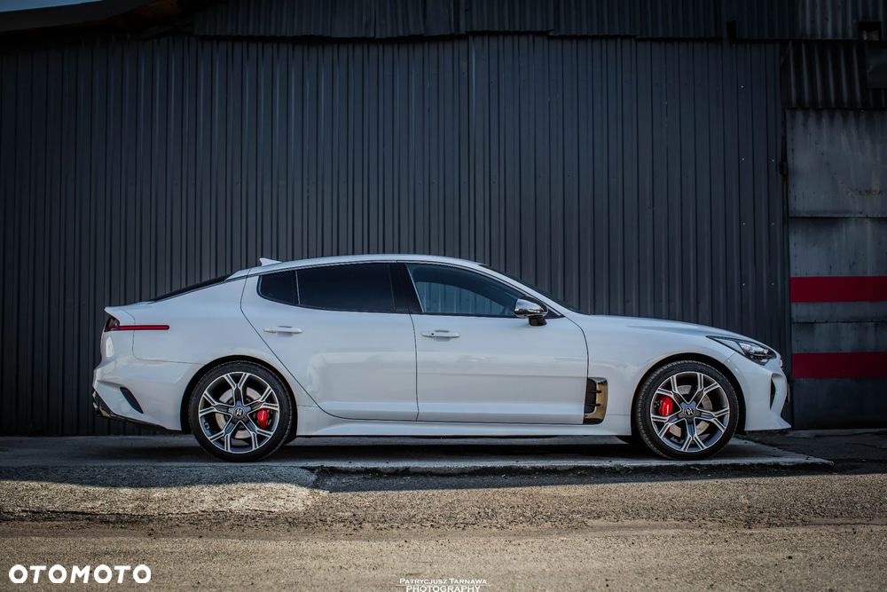 Kia Stinger 3.3 T-GDI V6 GT AWD - 2