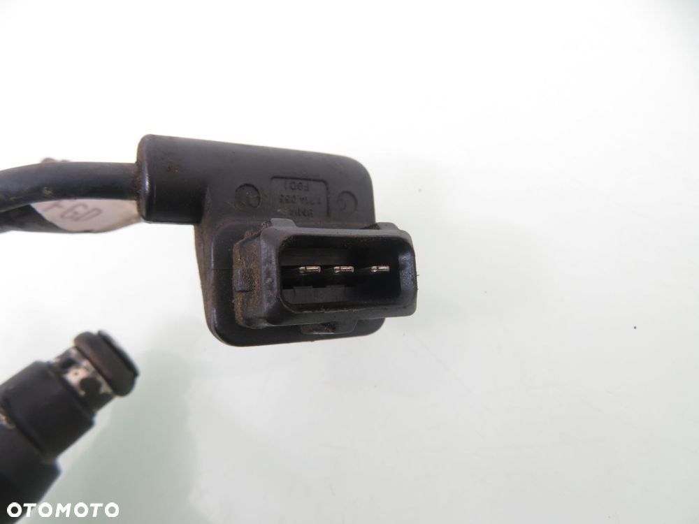 LISTWA WTRYSKOWA BMW E36 316 i M40 B16 1727234 - 2