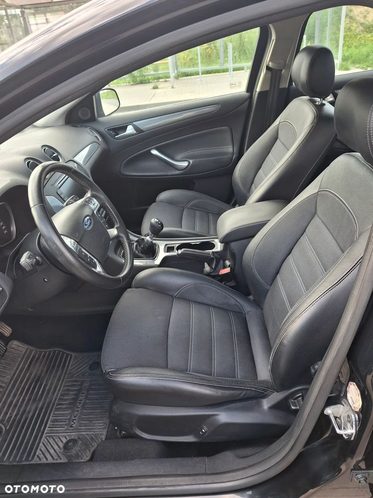 Ford Mondeo 1.6 T Platinium X Plus (Trend) - 13